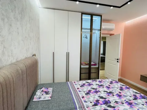 Rent, two bedroom apartment, 72m², Tivat, Crna Gora - image 6