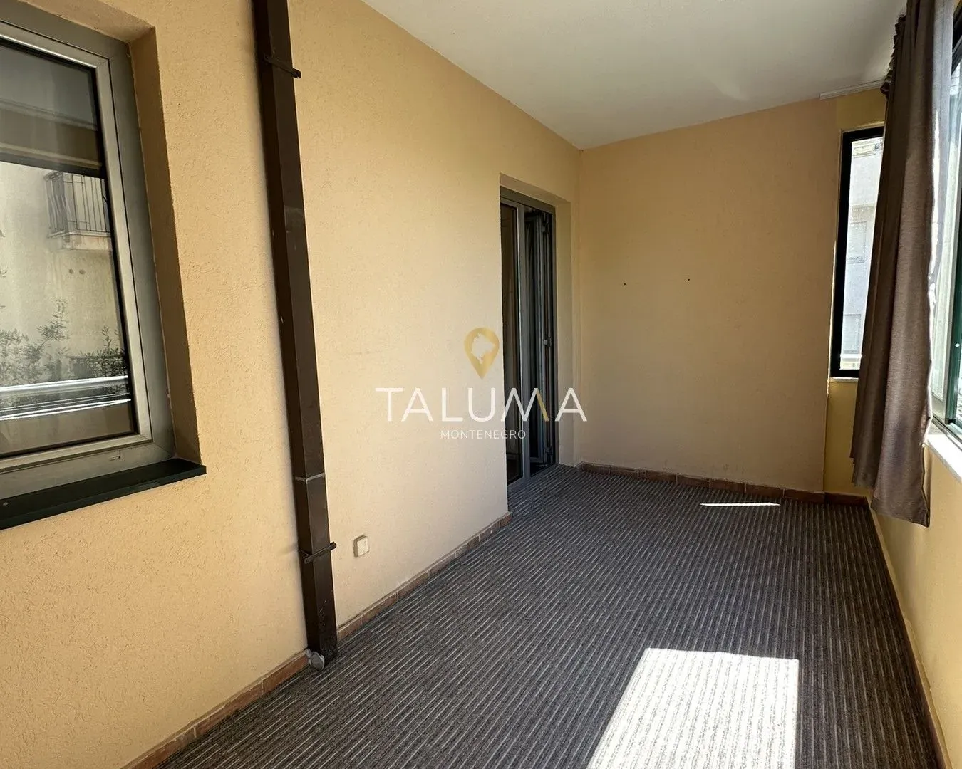 Rent, two bedroom apartment, 74m², Gorica C, Podgorica