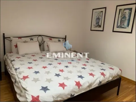 Izdavanje, trosoban stan, 80m², Vračar Hram, Vračar Sve Podlokacije - image 8