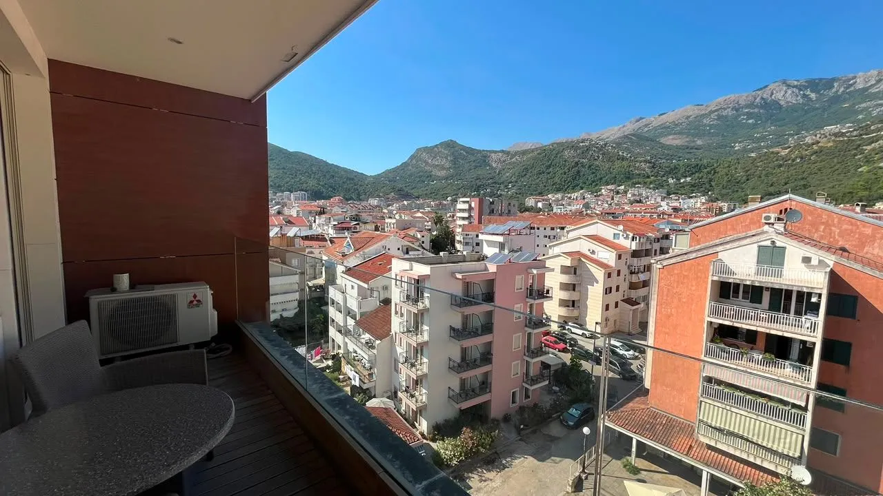 Rent, one bedroom apartment, 57m², Velji Vinogradi, Budva