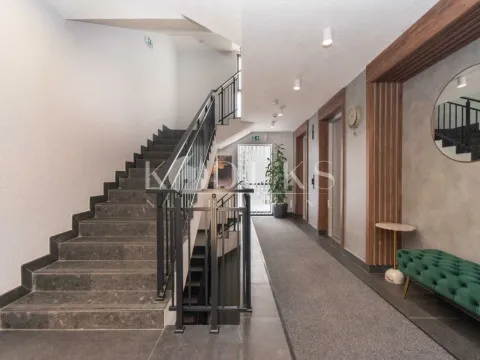 Rent, two bedroom apartment, 72m², City Kvart, Podgorica - image 17