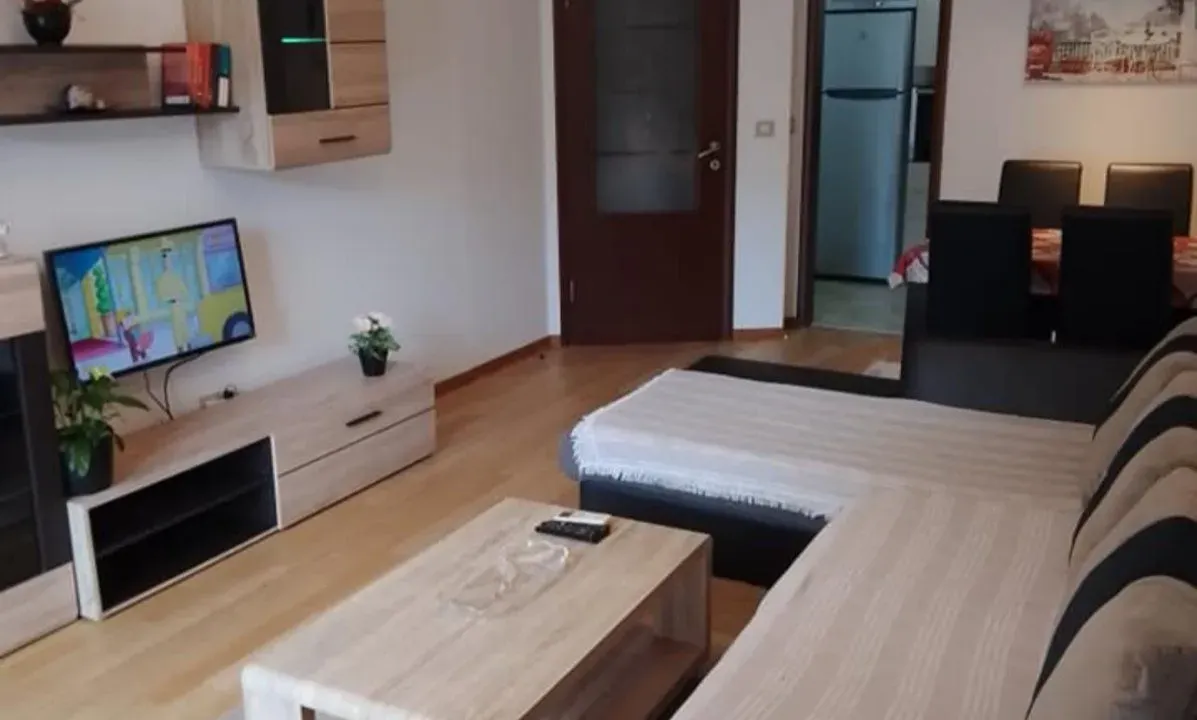 Izdavanje, jednosoban stan, 50m², City Kvart, Podgorica
