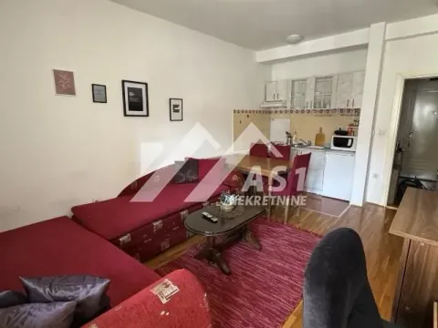 Izdavanje, stan, 28m², Novi Sad Sve Podlokacije, Novi Sad