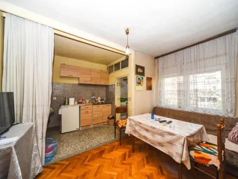Prodaja, jednosoban stan, 44m², Centar, Podgorica - image 2
