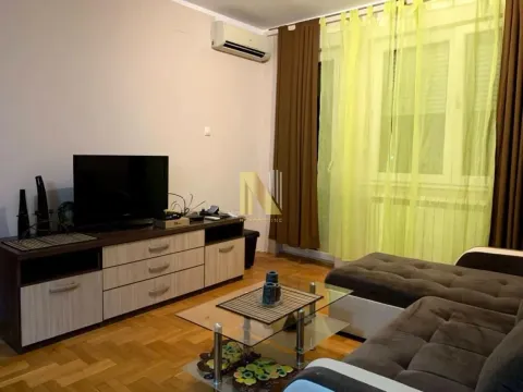 Prodaja, dvosoban stan, 44m², Bulevar Evrope, Novi Sad Sve Podlokacije - image 2