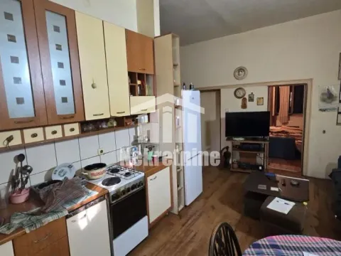 Sale, two bedroom apartment, 44m², Višnjička Banja, Palilula Sve Podlokacije - image 2