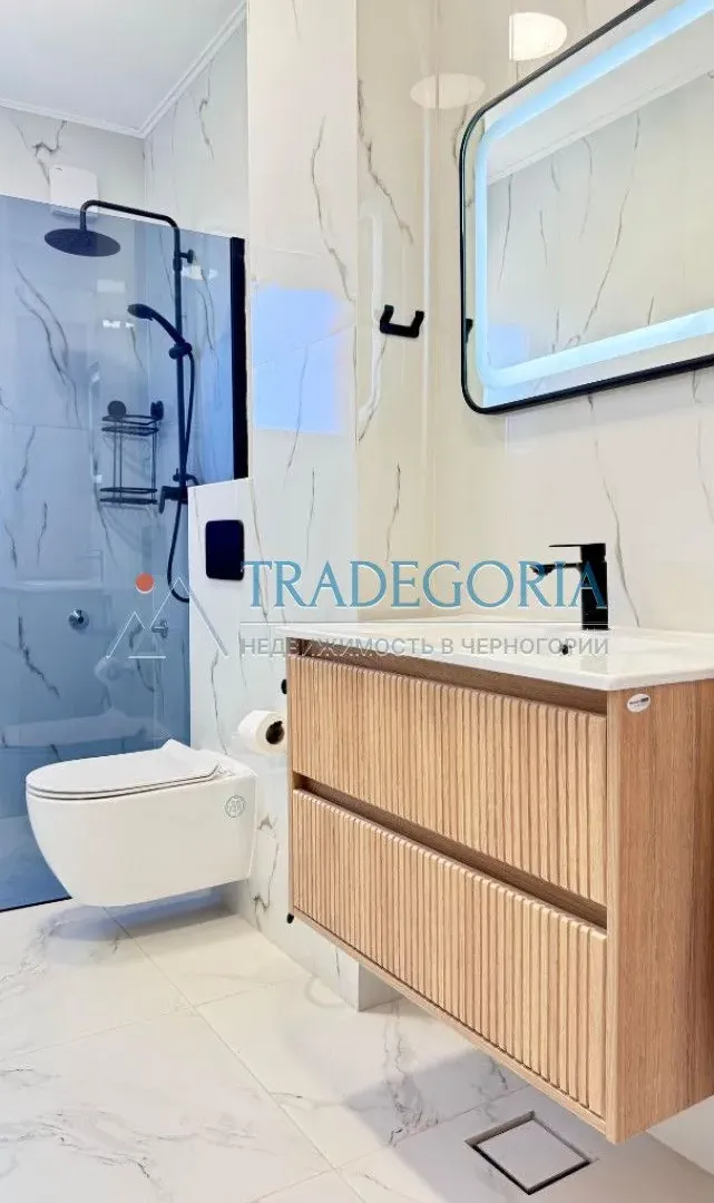Prodaja, dvosoban stan, 105m², Bar, Crna Gora