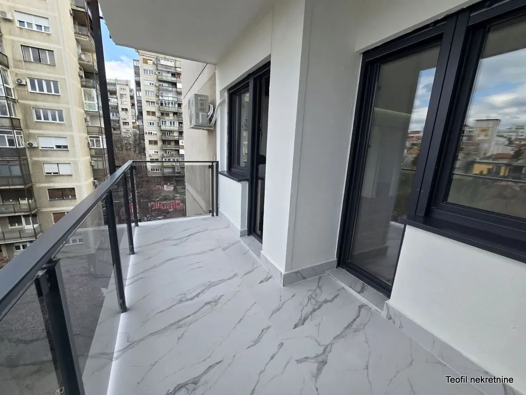 Sale, three bedroom apartment, 75m², Južni Bulevar, Vračar Sve Podlokacije