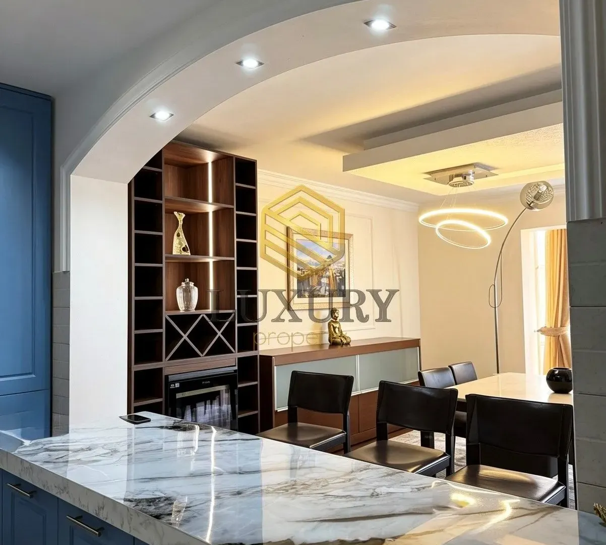 Rent, three bedroom apartment, 215m², Centar, Podgorica