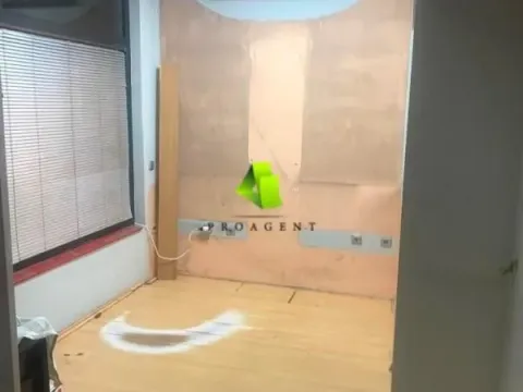 Rent, office space, 32m², Pantelej, Niš