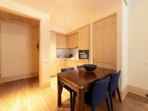 Prodaja, jednosoban stan, 81m², Porto Montenegro, Tivat - image 8