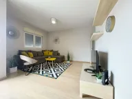 Izdavanje, jednosoban stan, 56m², City Kvart, Podgorica - image 10