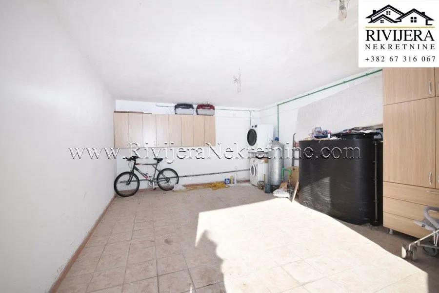 Prodaja, dvosoban stan, 85m², Igalo, Herceg Novi