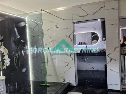 Izdavanje, trosoban stan, 100m², Vojvode Vlahovica, Beograd - image 12