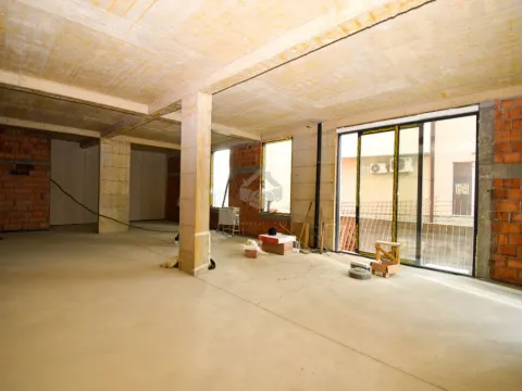 Izdavanje, poslovni prostor, 105m², City Kvart, Podgorica - image 5