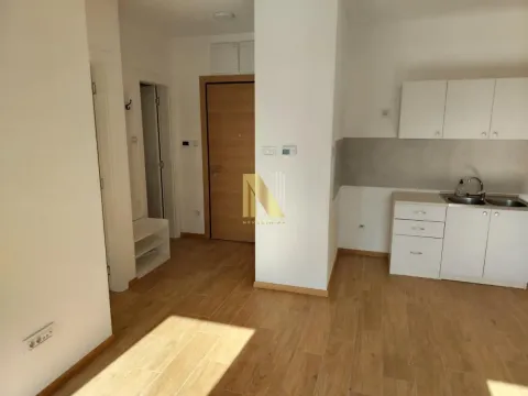 Izdavanje, dvosoban stan, 38m², Telep, Novi Sad Sve Podlokacije - image 6
