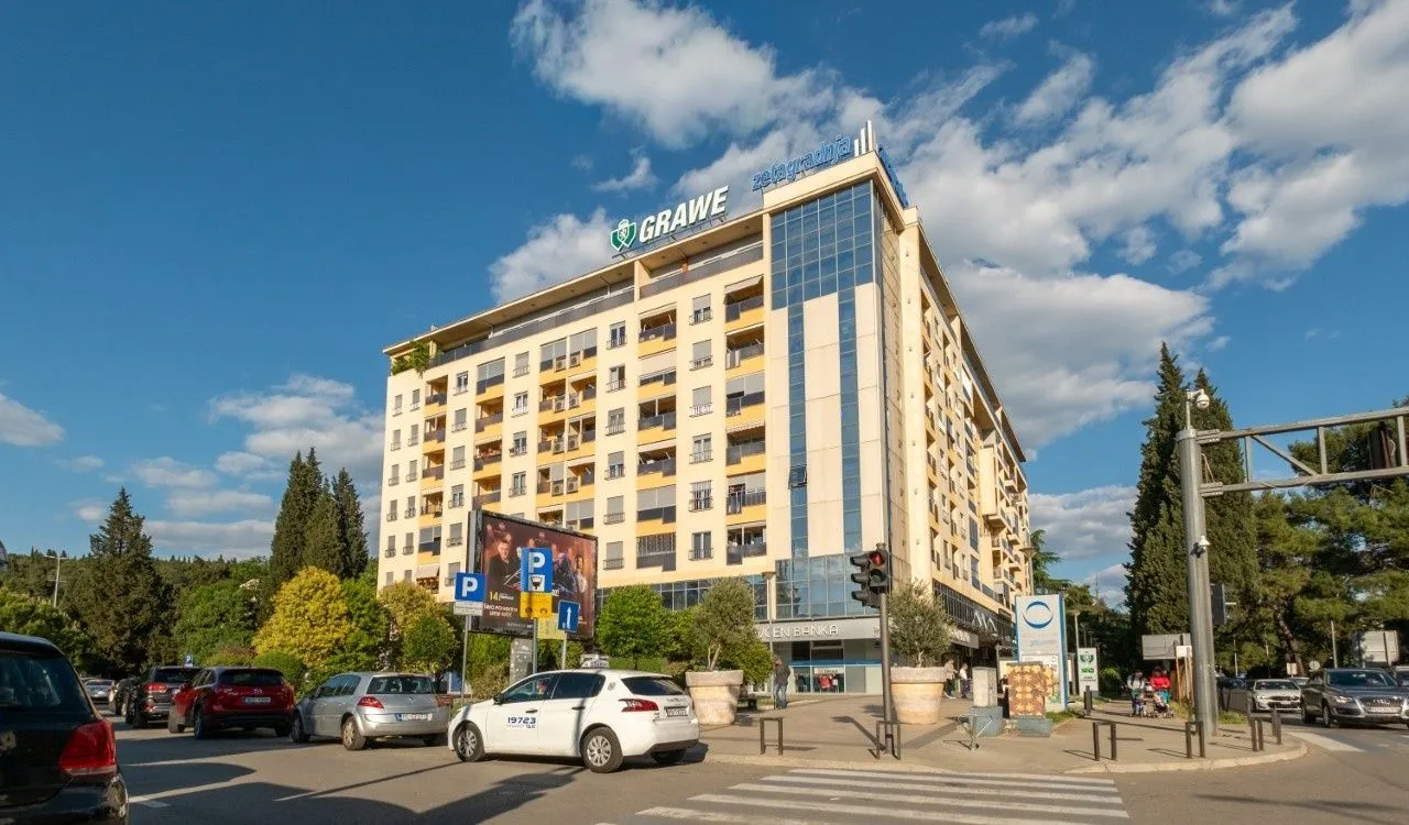 Prodaja, dvosoban stan, 64m², Podgorica, Crna Gora
