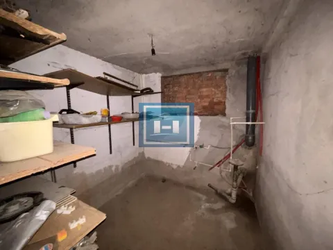 Prodaja, kuća, 194m², Ribare, Jagodina - image 30