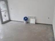 Izdavanje, poslovni prostor, 40m², Crveni Pevac, Niš - image 2