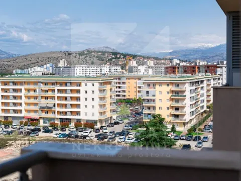 Sale, two bedroom apartment, 63m², City Kvart, Podgorica - image 4