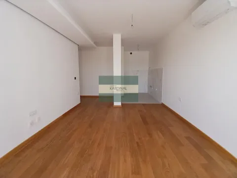 Prodaja, trosoban stan, 69m², Sarina Medja, Jagodina - image 19