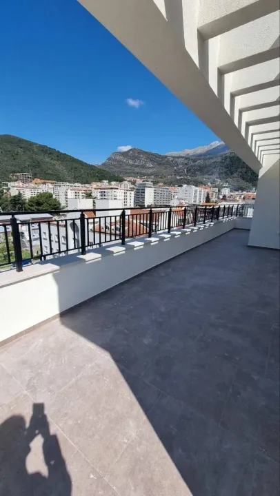 Rent, office space, 105m², Centar, Budva