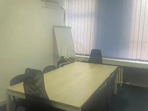 Rent, office space, 100m², Vračar Sve Podlokacije, Beograd - image 8