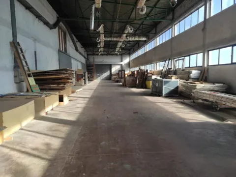 Izdavanje, poslovni prostor, 2160m², Borča 1, Borča Sve Podlokacije - image 5