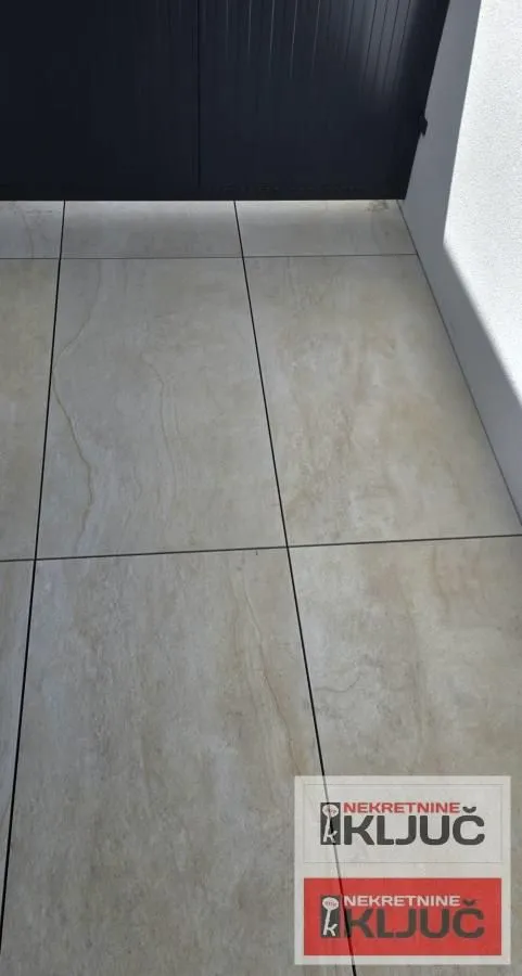 Izdavanje, garsonjera, 35m², Veternik, Novi Sad Sve Podlokacije