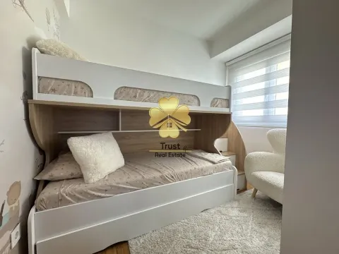 Izdavanje, dvosoban stan, 65m², Pobrežje, Podgorica - image 9