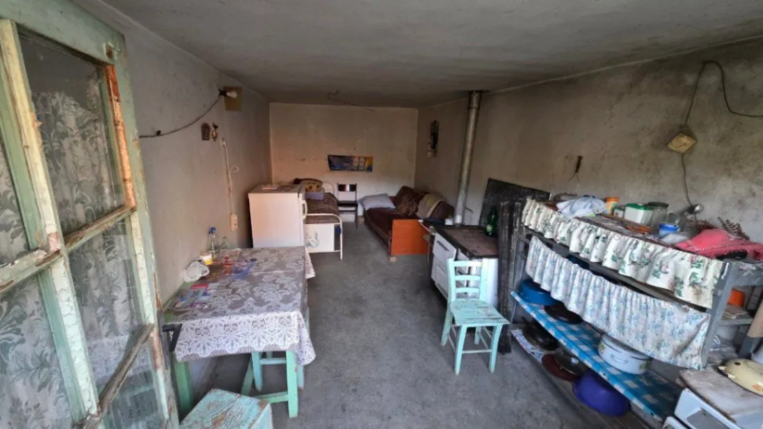 Sale, house, 100m², Razgojna, Leskovac