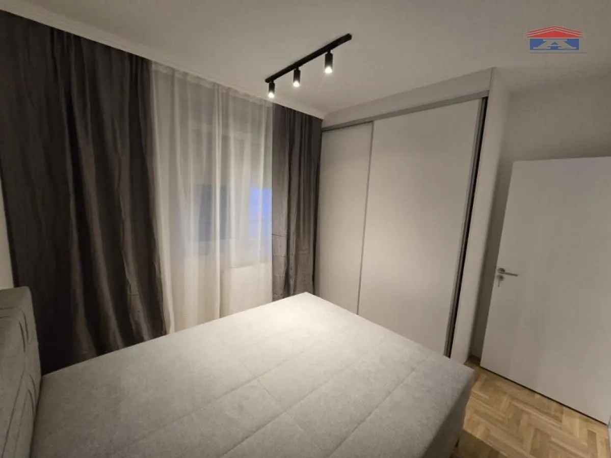 Rent, one bedroom apartment, 40m², Grbavica, Novi Sad Sve Podlokacije