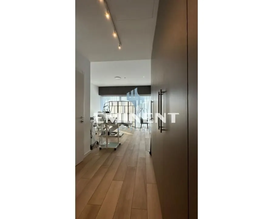 Prodaja, četvorosoban stan, 123m², Novi Beograd Blok 65, Novi Beograd Sve Podlokacije