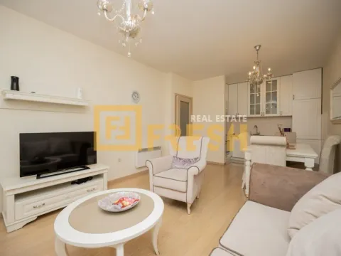 Rent, one bedroom apartment, 54m², City Kvart, Podgorica - image 1