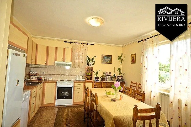 Prodaja, kuća, 200m², Čela, Herceg Novi