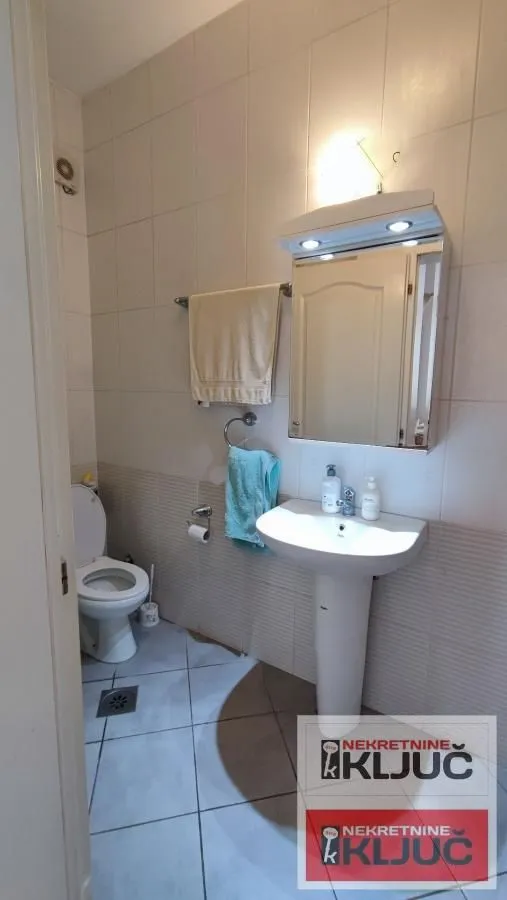 Izdavanje, dvosoban stan, 62m², Spens, Novi Sad Sve Podlokacije
