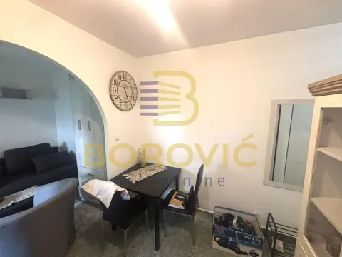 Rent, studio apartment, 24m², Vračar Hram, Vračar Sve Podlokacije - image 4