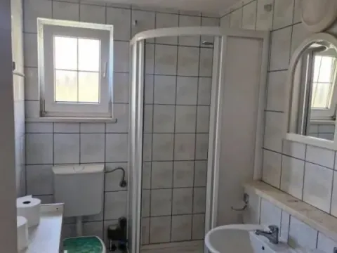 Sale, three bedroom apartment, 76m², Sutomore, Bar - image 12