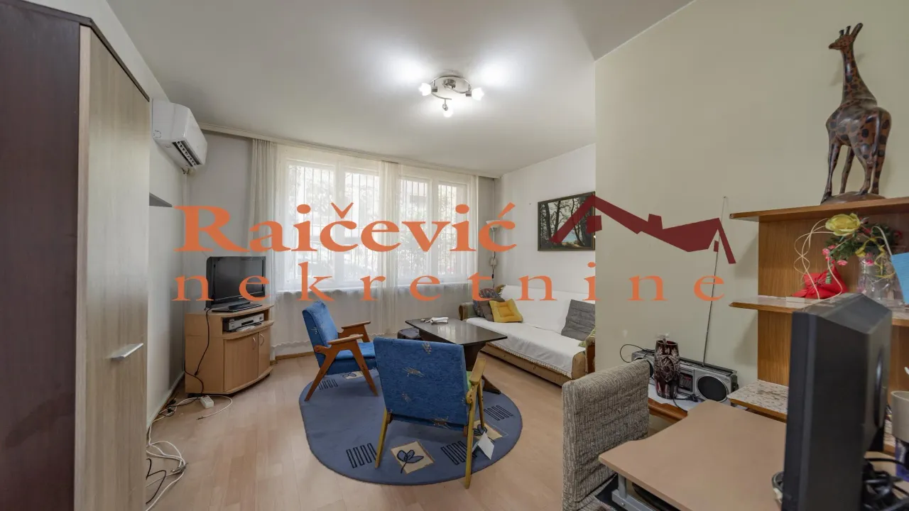 Sale, three bedroom apartment, 55m², Zvezdara Sve Podlokacije, Beograd