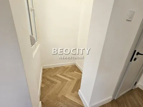 Sale, four bedroom apartment, 112m², Centar, Novi Sad - image 10