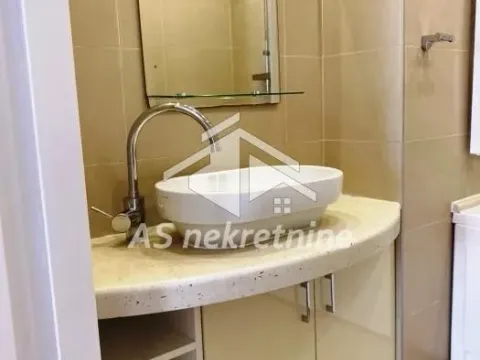 Izdavanje, trosoban stan, 58m², Zvezdara Sve Podlokacije, Beograd - image 21