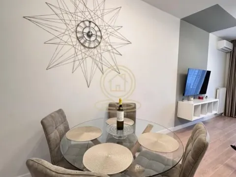 Rent, three bedroom apartment, 85m², Savski Venac, Beograd - image 5