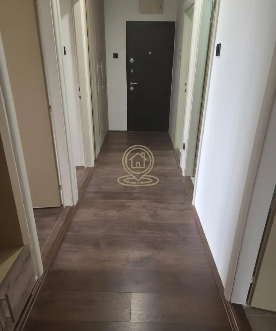 Prodaja, trosoban stan, 70m², Medijana, Niš