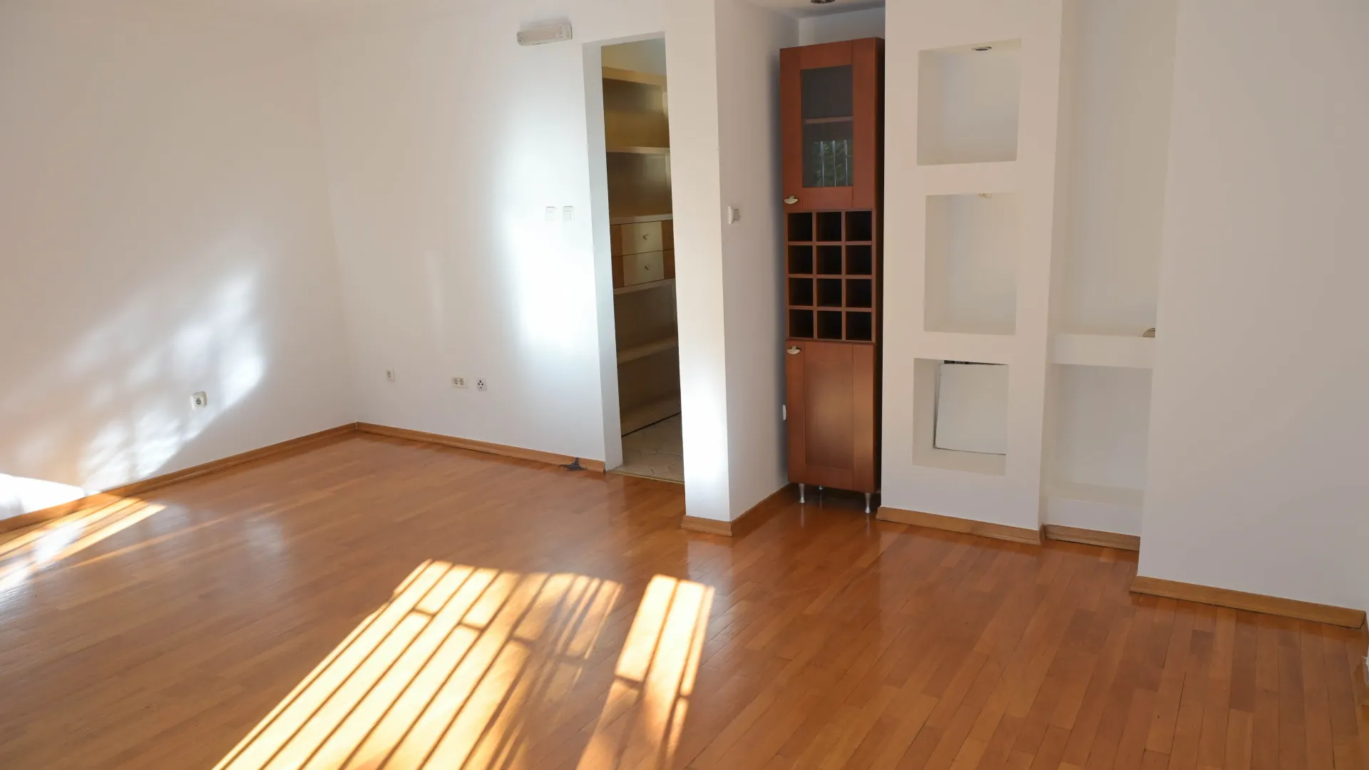Sale, office space, 48m², Preko Morače, Podgorica