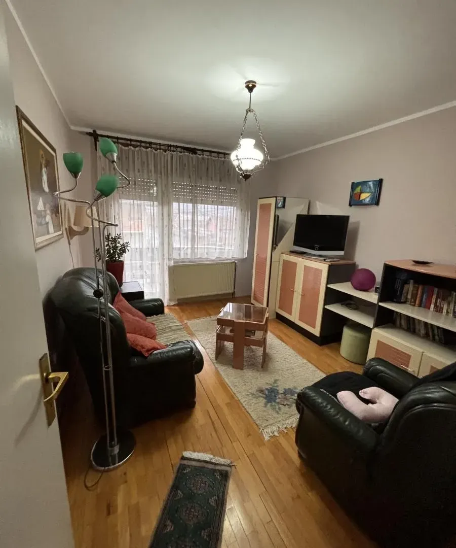 Prodaja, kuća, 274m², Tavrića obori, Jagodina
