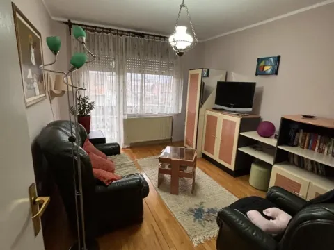 Prodaja, kuća, 274m², Tavrića obori, Jagodina - image 10