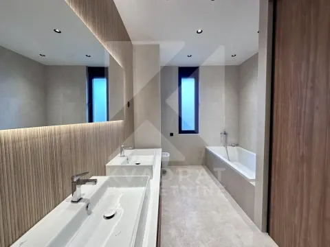 Izdavanje, kuća, 230m², Gornja Gorica, Podgorica - image 50