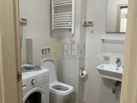 Prodaja, jednosoban stan, 46m², City Kvart, Podgorica - image 9