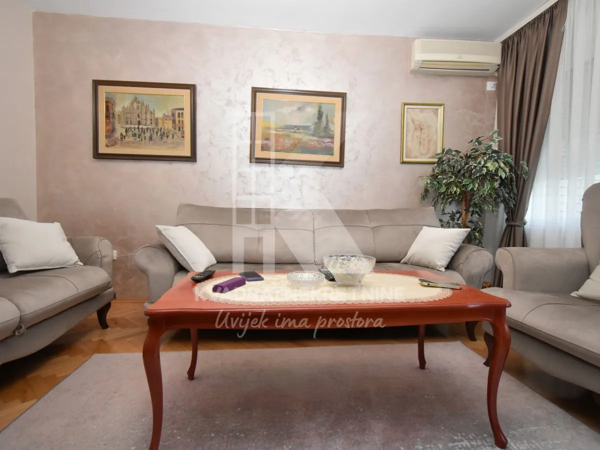Prodaja, trosoban stan, 86m², Zabjelo, Podgorica