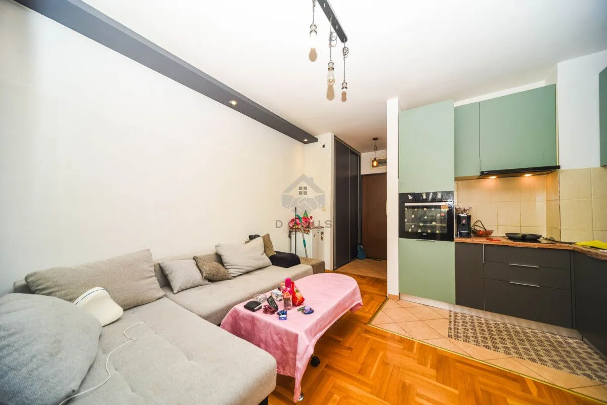 Prodaja, stan, 24m², Stari Aerodrom, Podgorica